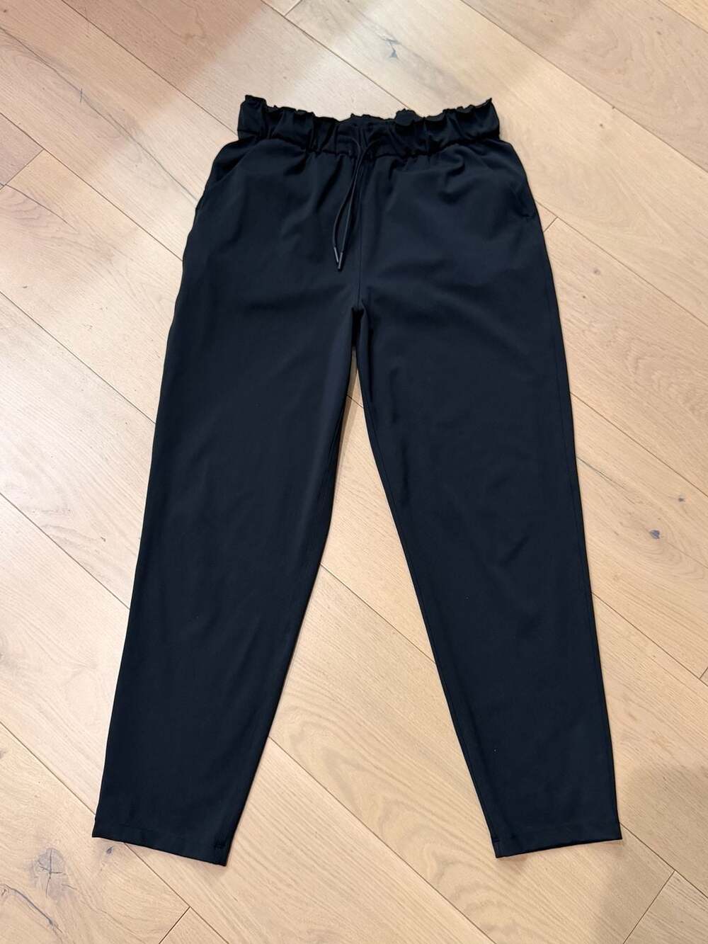 Lululemon Keep Moving Pant 7/8 High-Rise Black Size 8. W5DCFS